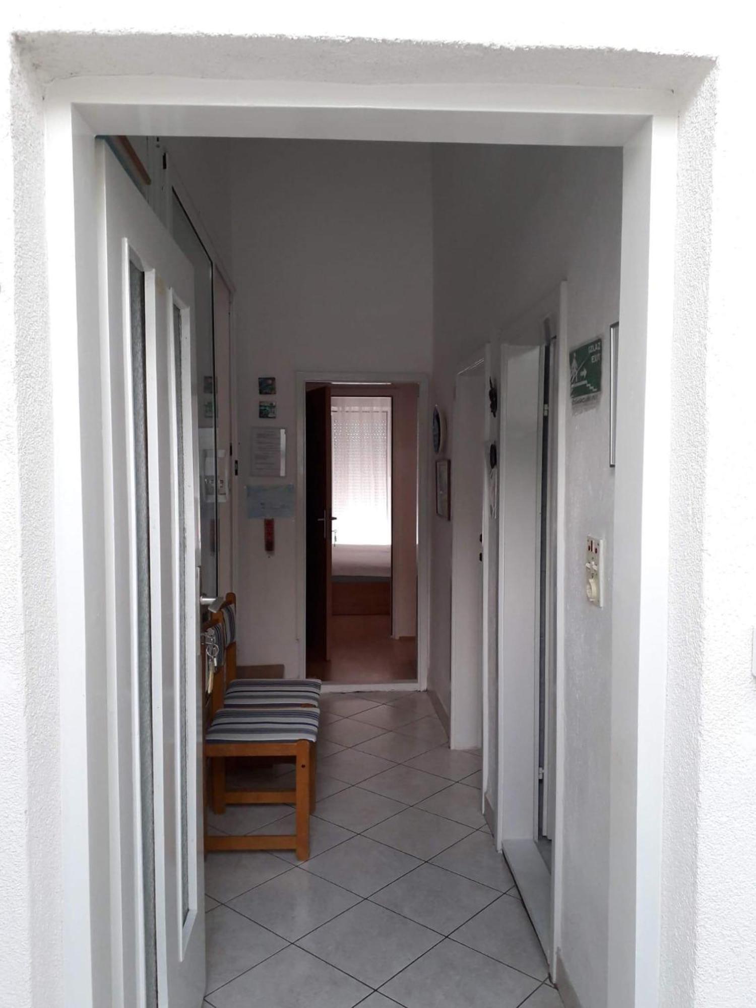 Apartments With A Parking Space Pisak, Omis - 1009 Εξωτερικό φωτογραφία