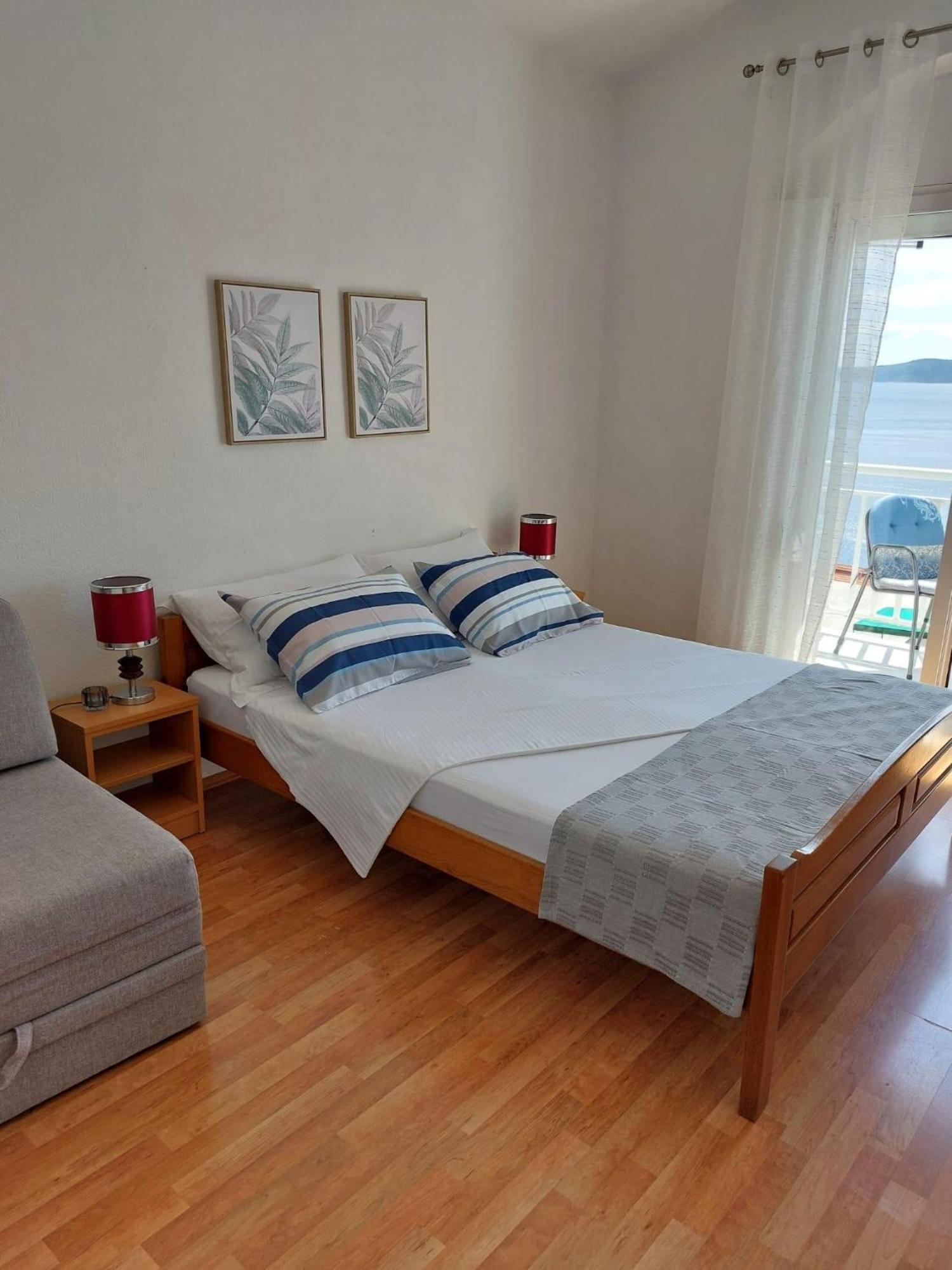 Apartments With A Parking Space Pisak, Omis - 1009 Εξωτερικό φωτογραφία